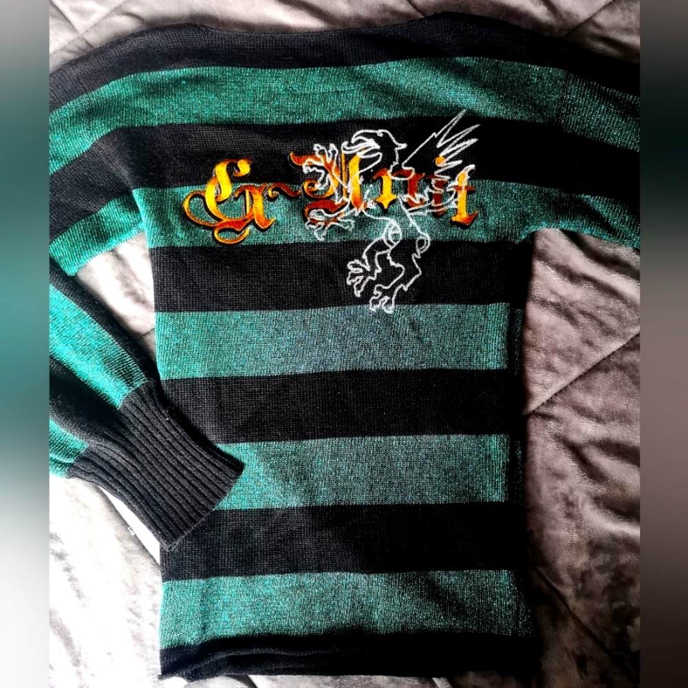 G-UNIT SWEATER. SIZE M